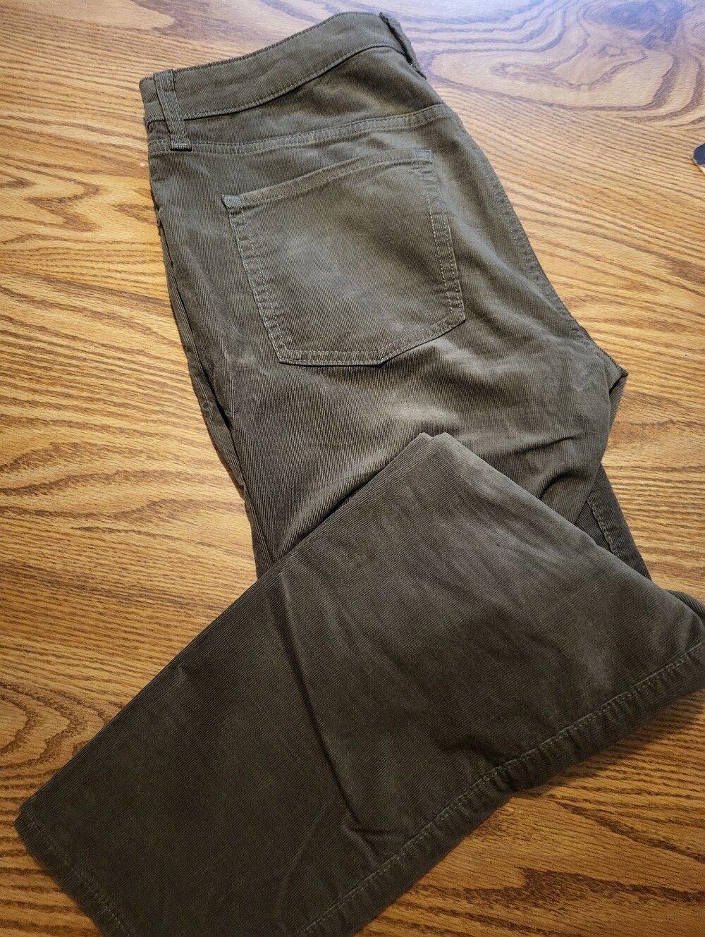 OLD NAVY Olive Green Go Straight Corduroy